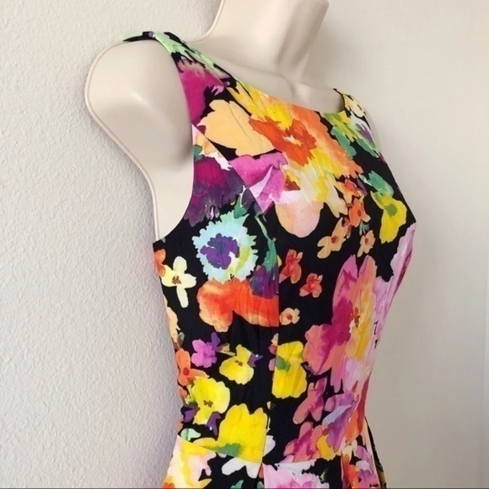 The Limited Floral Dress - Picture 6 of 7